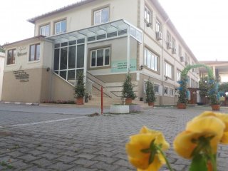 Yalova Öğretmenevi