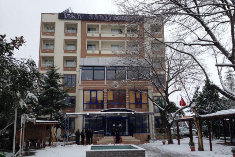 Gebze Öğretmenevi 2021 Fiyatları, Telefon ve Adres Bilgileri