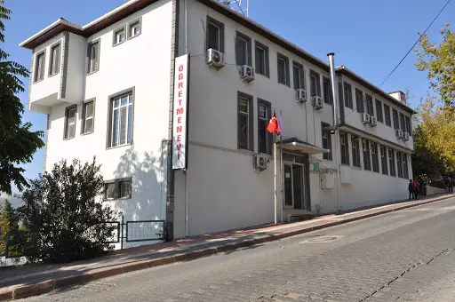 Karacabey Ögretmenevi