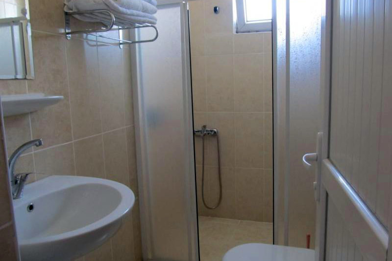 Karesibey Öğretmenevi