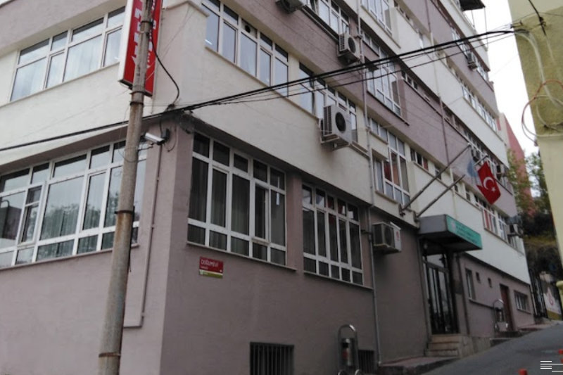 Karesibey Öğretmenevi