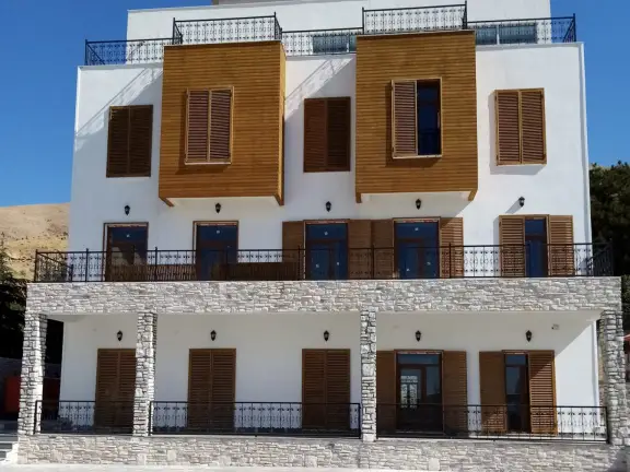 Pertek Öğretmenevi